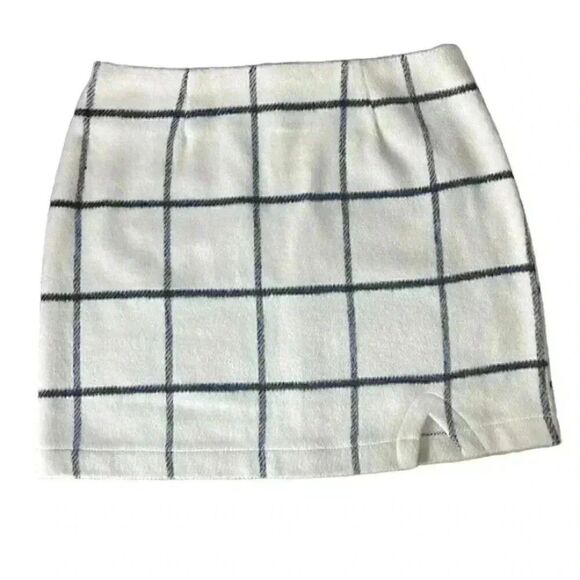 Lulus Spense Preppy Plaid Coquette Mini Skirt Small - Picture 5 of 8